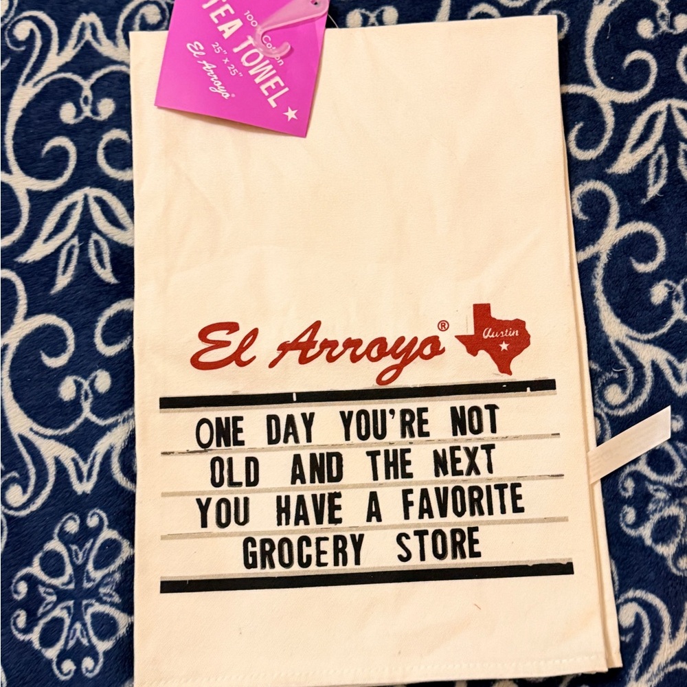 El Arroyo White Tea Towel